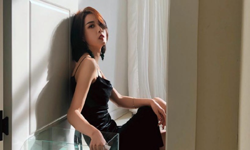 聂小雨视频中开的车(聂小雨开的电动车)