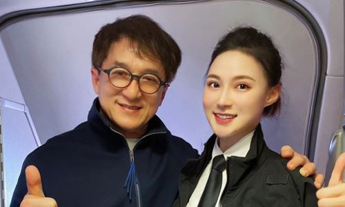 空姐和成龙视频(成龙与现在的哥还有联系吗)