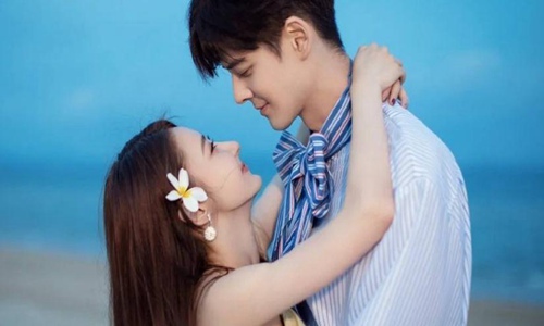 因为这部电视剧,郭品超和他的妻子马梓涵关璇在19岁时结婚。