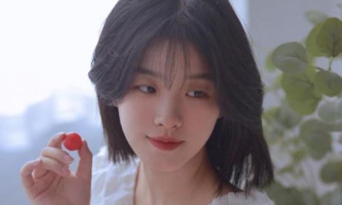 如何在抖音里得到憨桃人儿的照片(抖音憨桃人儿学历)