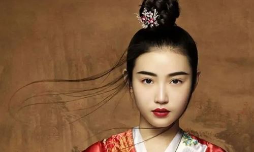 母神张辛苑什么梗(张辛苑为什么叫母神)