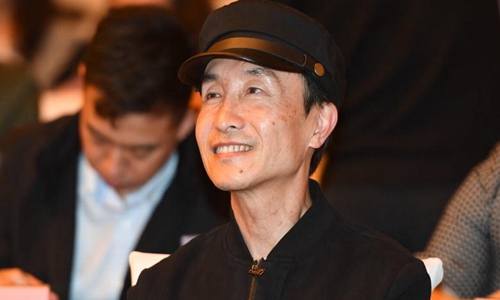 巩汉林怒批足球(巩汉林回应批评某足球队上热搜)