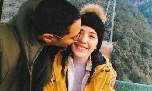 许玮甯邱泽什么时候传绯闻的(许玮甯什么时候和邱泽恋爱的)