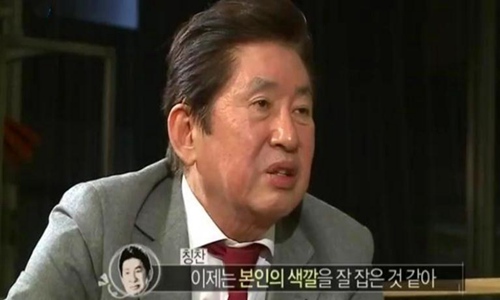 河正宇的父亲金勇健证实了他与女友、儿子和儿子的关系。网友:不容易。