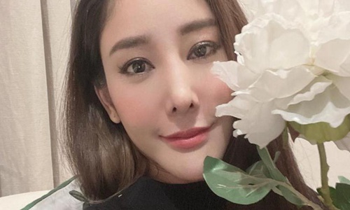 泰国女星坠河案翻案汤墨母亲赔偿580万原谅嫌犯。