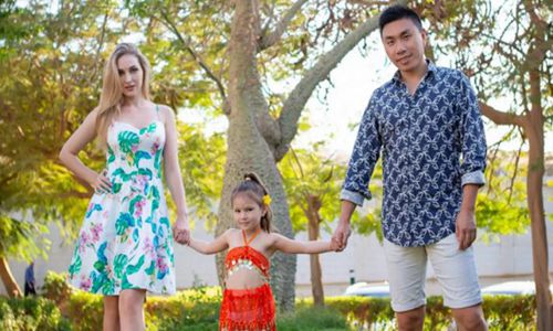 网上名人吴夫妇翻案:代孕。网友:美爱思裸体拉皮条