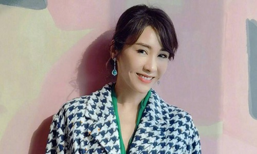 黎姿最新海边照片(黎姿港风)