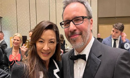 杨紫琼晒近照(杨紫琼被问哭完整视频)