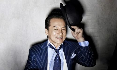 空姐和成龙视频(成龙与现在的哥还有联系吗)