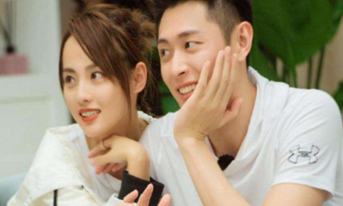 张嘉倪和买超为什么没有举办婚礼(张嘉倪不被婆家接受)