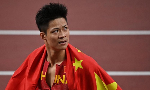 苏炳添哪一年获得亚洲飞人(中国田径队苏炳添个人资料)