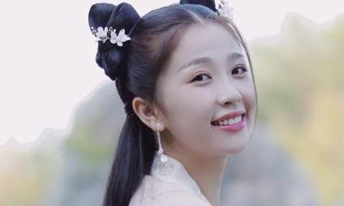 虞书欣在哪里拍电视剧(虞书欣吻戏被队友看)