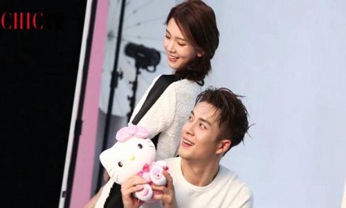 韩东君陈瑶微博晒自拍(韩东君陈瑶无心第二部谈恋爱了吗)