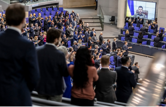 乌克兰总统泽连斯基抨击西方领导人只关心经济