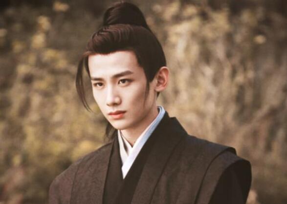 白敬亭拍完新川日常后拍什么戏(白敬亭田曦薇新川日常)