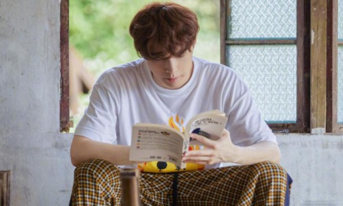 张艺兴出道十周年直播时间(张艺兴出道十周年在哪直播)