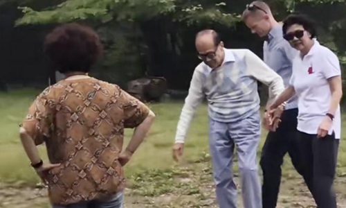 李嘉诚资产投入房地产(李嘉诚在大陆哪年卖的房地产)