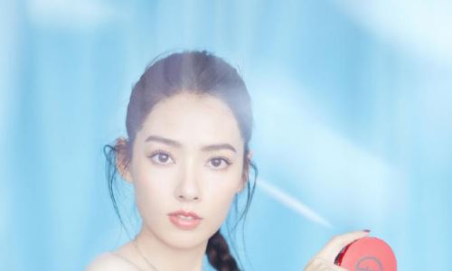 郭碧婷向佐综艺节目解说北京卫视(向佐和郭碧婷为郭爸爸过生日)