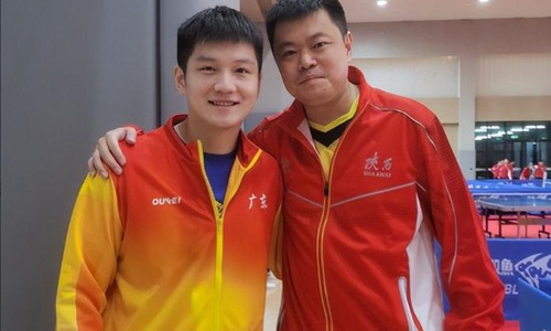 乒乓樊振东世界排名(樊振东怎样考上大学的)