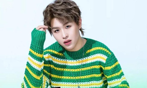 选秀艺人刘成因诈骗罪获刑三年四个月。他撒谎帮人在一个团体里出道。案件的细节被深深地揭露了出来。