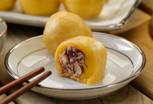 东北粘豆包是蒸熟冻的还是生的(粘豆包是东北的还是山东的)