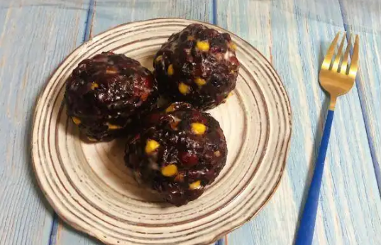 粘豆包和粘包米哪个升糖更高(粘豆包热量高升糖高吗)