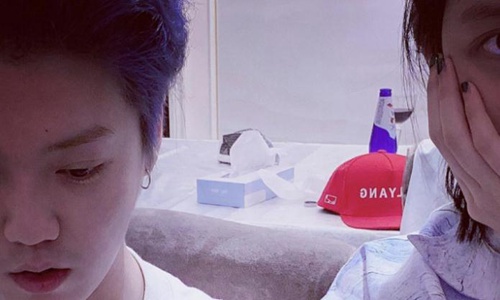 最近关晓彤和鹿晗的热搜(鹿晗关晓彤深夜与好友聚餐)