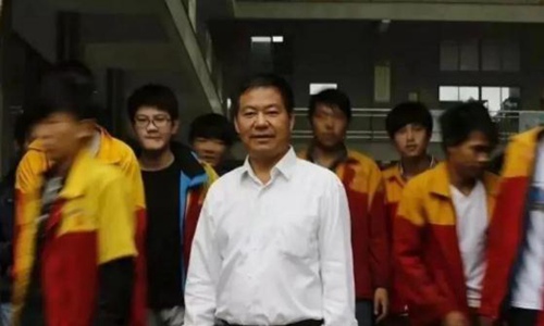 蓝翔技校事件始末(蓝翔技校老板娘现状)