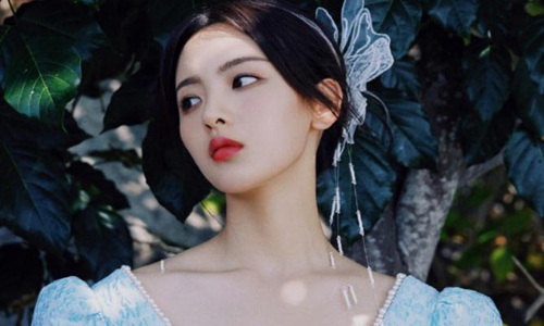 杨超越谈过的恋爱(杨超越跟谁谈过恋爱)