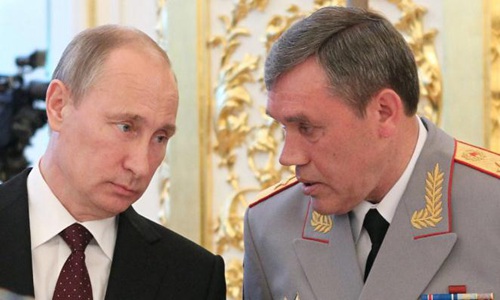 俄攻击亚速钢铁厂都用了哪些武器(俄罗斯为什么要攻打亚速钢铁厂)