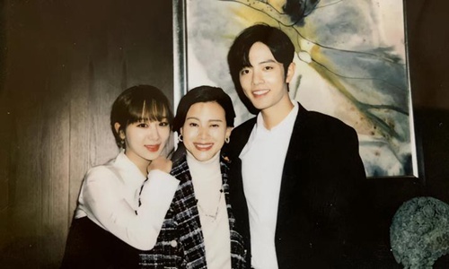 肖战杨紫私下同框次数(肖战杨紫私下关系如何)