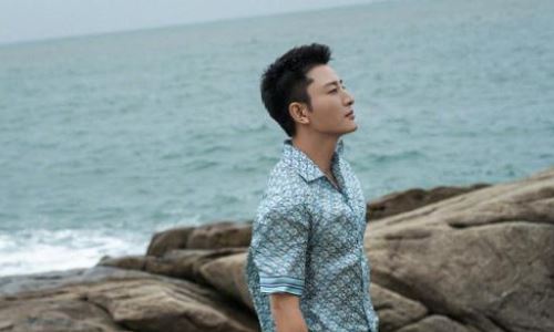 贾乃亮深夜发文上热搜(贾乃亮资产大概多少亿)