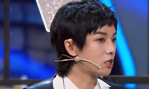 张碧晨告诉华晨宇孩子视频(华晨宇父母知道张碧晨和孩子吗)