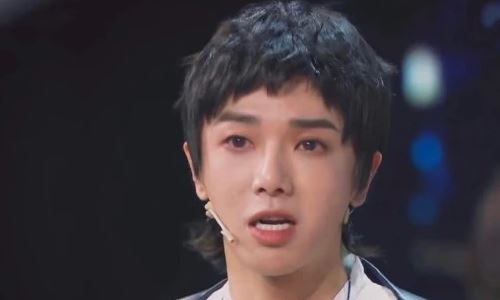 张碧晨告诉华晨宇孩子视频(华晨宇父母知道张碧晨和孩子吗)