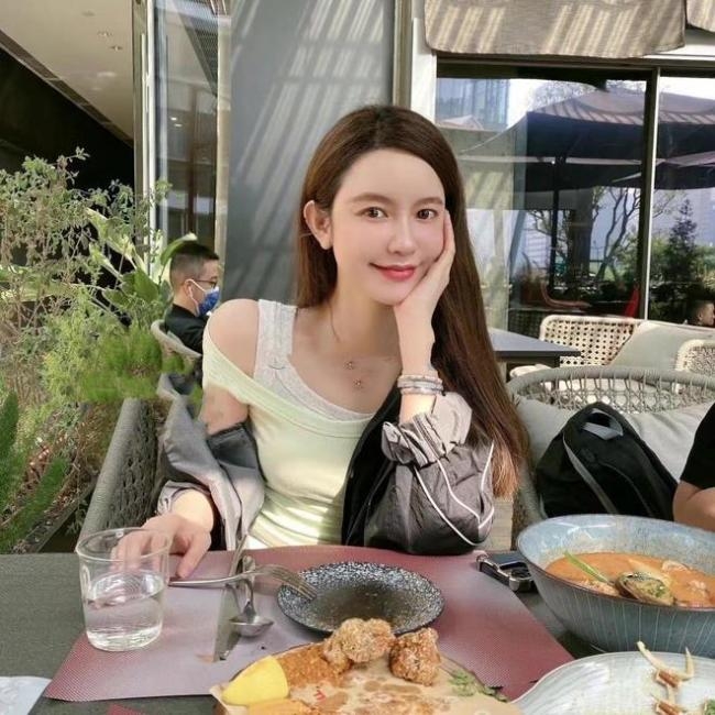 张大奕和蒋奕凡在一起了吗(张大奕和蒋奕凡怎么认识的)