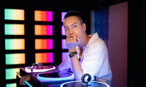 陈伟霆何穗合婚(陈伟霆的女朋友何穗)