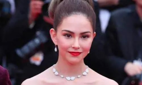 昆凌多少岁结婚的(昆凌几岁结婚生子)