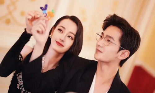 迪丽热巴是杨洋女朋友吗(杨洋跟迪丽热巴是男女朋友吗)