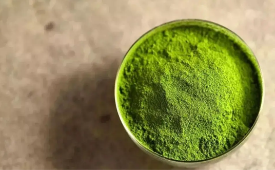 抹茶粉冲水喝的功效(抹茶粉泡什么好喝)
