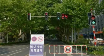 高考封路 私家车送考可以吗(高考送考生车辆限行吗)