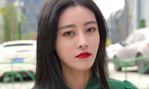 抖音网红胡桃夹子(胡桃佳子lj个人资料)