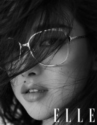 朱珠的身世(朱珠的显赫家世)