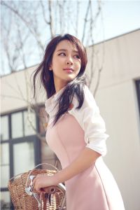 杨紫最新出的古装电视剧(杨紫从10岁到22岁的颜值变化史)