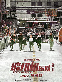 古力娜扎个人资料家庭背景及照片(古力娜扎手掌)