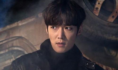 崔振赫亲吻陈世妍(陈世妍李洙赫最新视频)