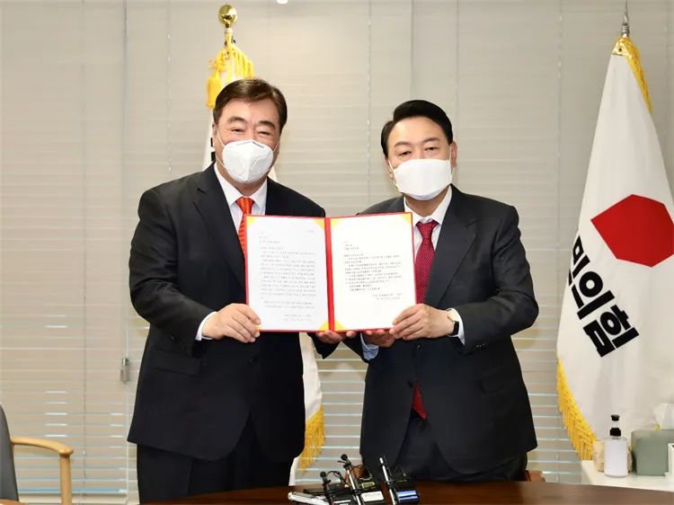 国家副主席韩国之行的三个特别之处  今年是中韩建交30周年