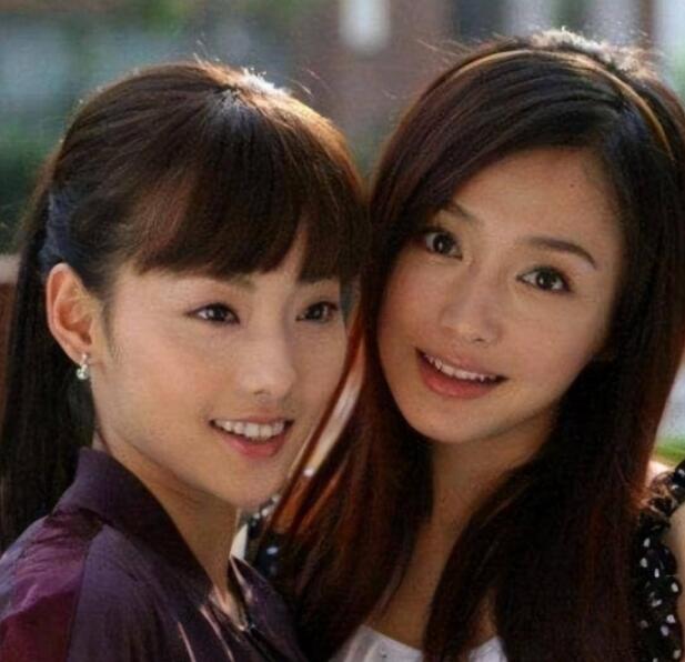 张嘉倪为啥推秦岚(张嘉倪跳舞吻戏)