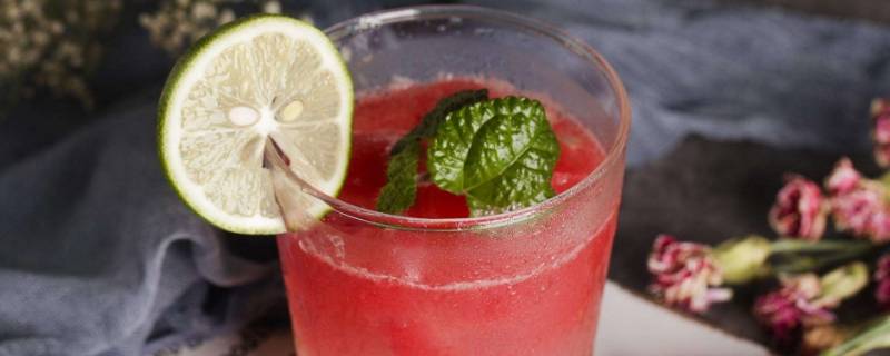 榨西瓜汁加不加水(榨西瓜汁要放水吗)