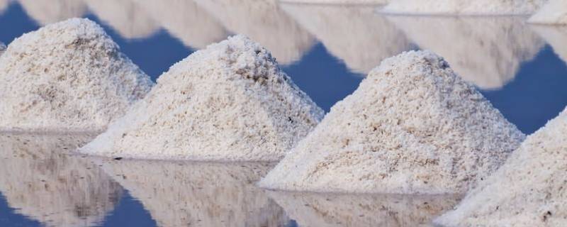 一斤水配多少盐可以成为海水(一斤海盐能兑多少海水)