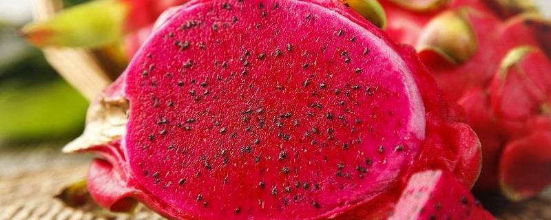 火龙果怎样保存时间久(火龙果打成汁怎么保存)
